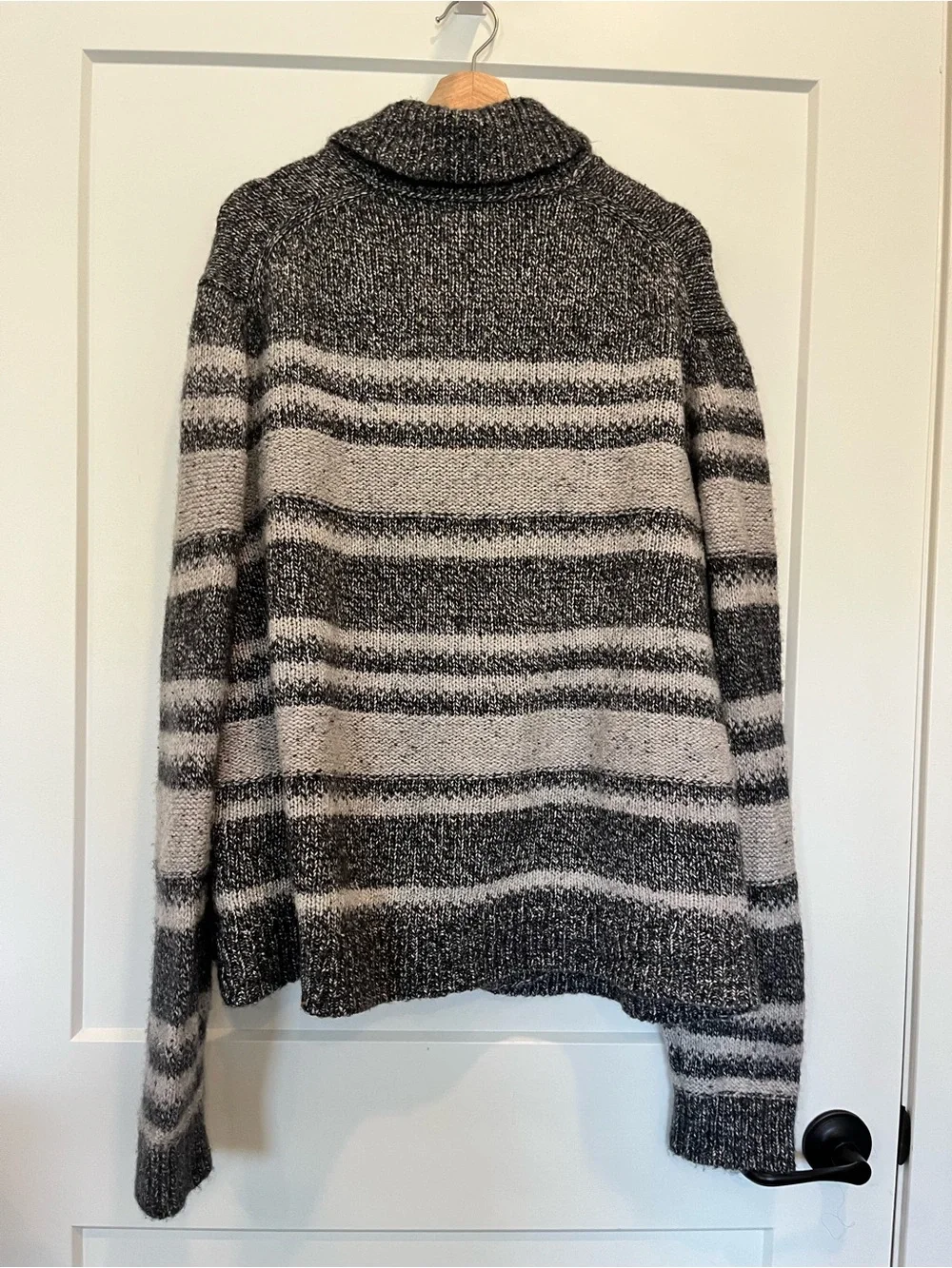 BR Tweed Pattern Shawl Wool Silk Blend Chunky Grandpa Prepping Cardigan Size XL